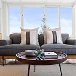 Stunning Luxe 1Bd 1Bath Apt