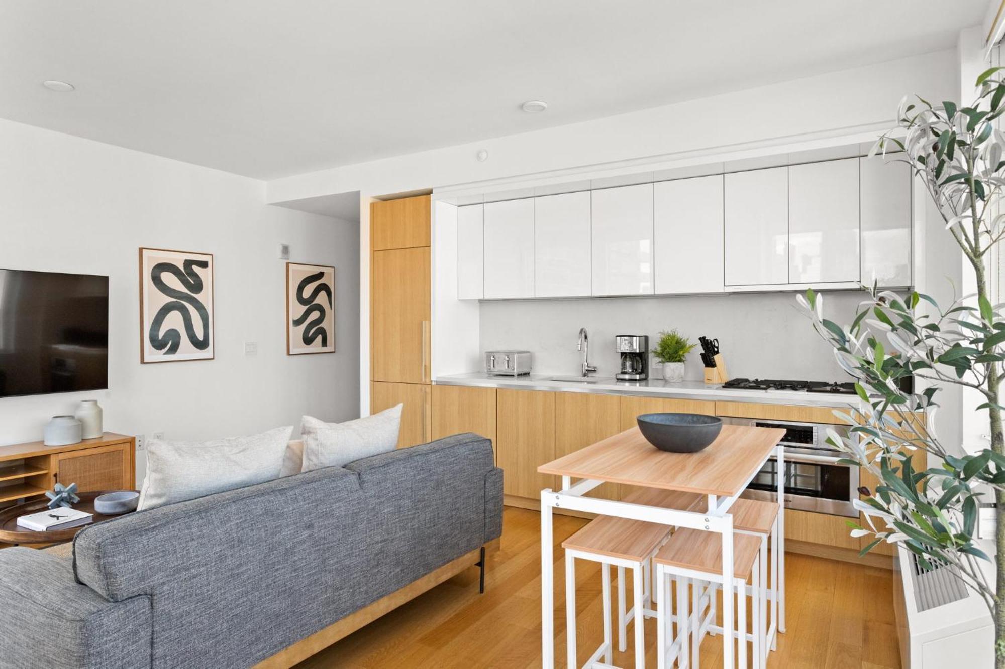 Stunning Luxe 1bd 1bath New York